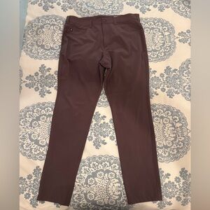 Mizzen +Main Helmsman 36Wx32L Walnut (Purple-ish Brown) Chinos